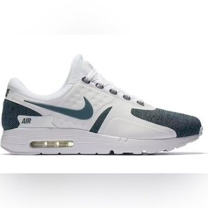 EUC Nike Air Max Zero, Men’s Size 10.5, Armory Blue